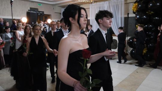 Studniówka 2025 - Zespół Szkół Technicznych w Chełmie cz. II [GALERIA ZDJĘĆ]