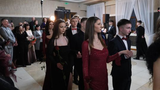 Studniówka 2025 - Zespół Szkół Technicznych w Chełmie cz. II [GALERIA ZDJĘĆ]