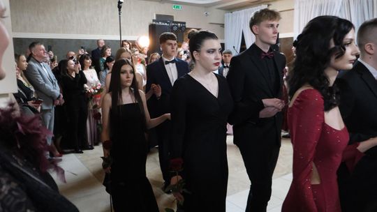 Studniówka 2025 - Zespół Szkół Technicznych w Chełmie cz. II [GALERIA ZDJĘĆ]