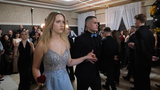 Studniówka 2025 - Zespół Szkół Technicznych w Chełmie cz. II [GALERIA ZDJĘĆ]