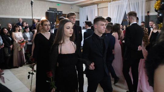 Studniówka 2025 - Zespół Szkół Technicznych w Chełmie cz. II [GALERIA ZDJĘĆ]