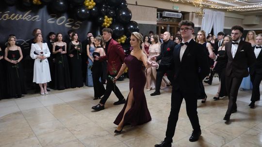 Studniówka 2025 - Zespół Szkół Technicznych w Chełmie cz. II [GALERIA ZDJĘĆ]