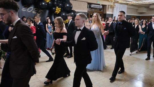 Studniówka 2025 - Zespół Szkół Technicznych w Chełmie cz. II [GALERIA ZDJĘĆ]