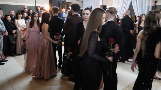 Studniówka 2025 - Zespół Szkół Technicznych w Chełmie cz. II [GALERIA ZDJĘĆ]