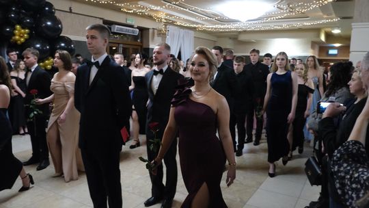 Studniówka 2025 - Zespół Szkół Technicznych w Chełmie cz. II [GALERIA ZDJĘĆ]