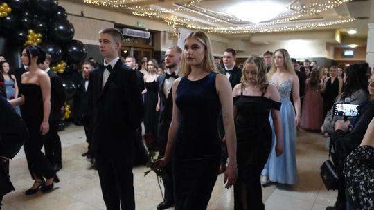 Studniówka 2025 - Zespół Szkół Technicznych w Chełmie cz. II [GALERIA ZDJĘĆ]