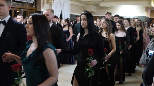 Studniówka 2025 - Zespół Szkół Technicznych w Chełmie cz. II [GALERIA ZDJĘĆ]