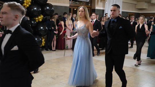 Studniówka 2025 - Zespół Szkół Technicznych w Chełmie cz. II [GALERIA ZDJĘĆ]