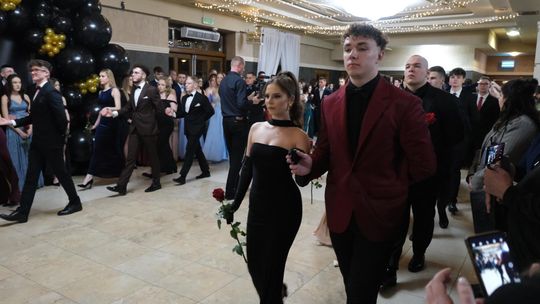 Studniówka 2025 - Zespół Szkół Technicznych w Chełmie cz. II [GALERIA ZDJĘĆ]