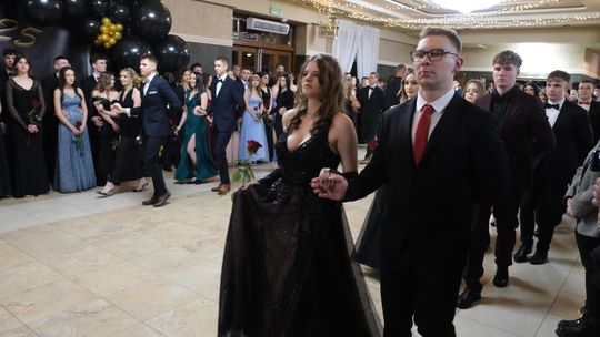 Studniówka 2025 - Zespół Szkół Technicznych w Chełmie cz. II [GALERIA ZDJĘĆ]