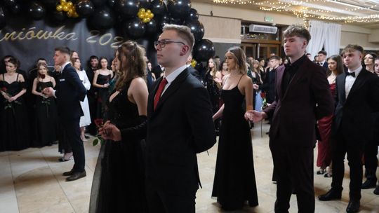 Studniówka 2025 - Zespół Szkół Technicznych w Chełmie cz. II [GALERIA ZDJĘĆ]