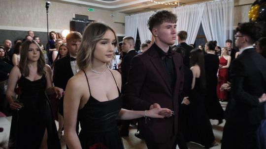 Studniówka 2025 - Zespół Szkół Technicznych w Chełmie cz. II [GALERIA ZDJĘĆ]