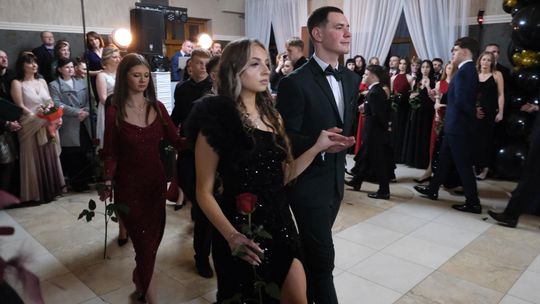 Studniówka 2025 - Zespół Szkół Technicznych w Chełmie cz. II [GALERIA ZDJĘĆ]