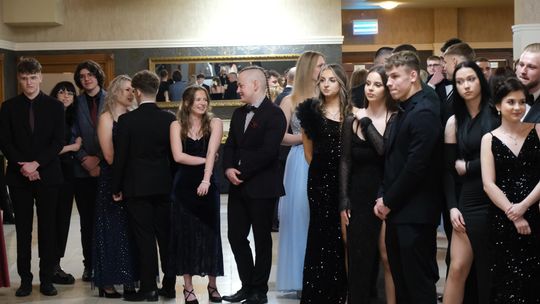 Studniówka 2025 - Zespół Szkół Technicznych w Chełmie cz. II [GALERIA ZDJĘĆ]