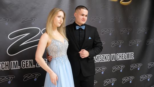 Studniówka 2025 - Zespół Szkół Technicznych w Chełmie cz. II [GALERIA ZDJĘĆ]