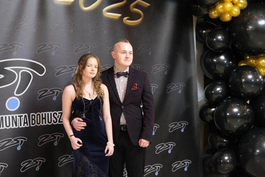 Studniówka 2025 - Zespół Szkół Technicznych w Chełmie cz. I [GALERIA ZDJĘĆ]