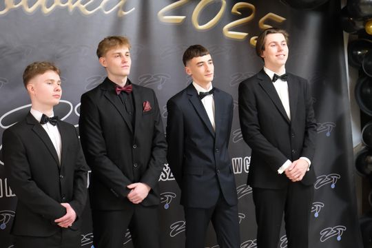 Studniówka 2025 - Zespół Szkół Technicznych w Chełmie cz. I [GALERIA ZDJĘĆ]