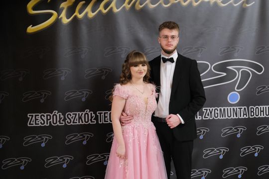 Studniówka 2025 - Zespół Szkół Technicznych w Chełmie cz. I [GALERIA ZDJĘĆ]