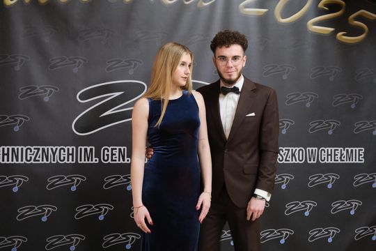 Studniówka 2025 - Zespół Szkół Technicznych w Chełmie cz. I [GALERIA ZDJĘĆ]