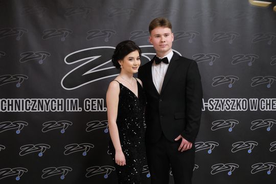 Studniówka 2025 - Zespół Szkół Technicznych w Chełmie cz. I [GALERIA ZDJĘĆ]