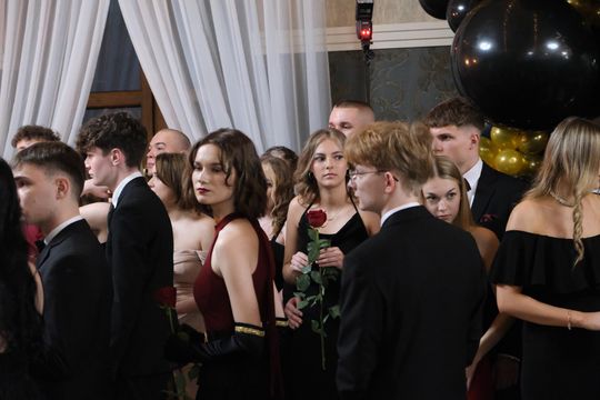 Studniówka 2025 - Zespół Szkół Technicznych w Chełmie cz. I [GALERIA ZDJĘĆ]