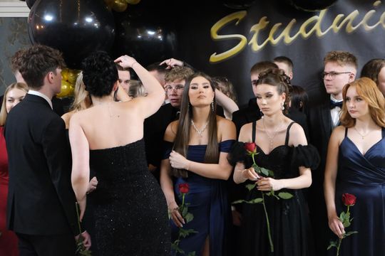 Studniówka 2025 - Zespół Szkół Technicznych w Chełmie cz. I [GALERIA ZDJĘĆ]