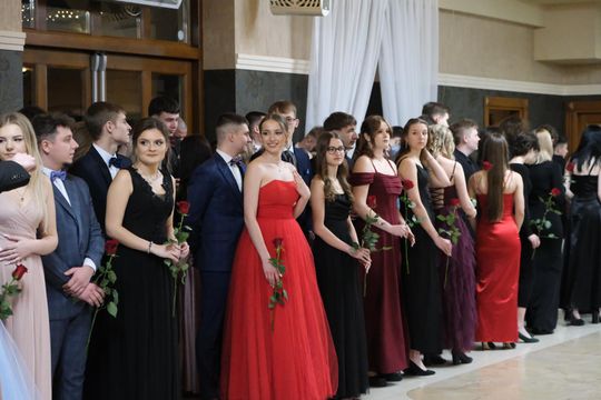 Studniówka 2025 - Zespół Szkół Technicznych w Chełmie cz. I [GALERIA ZDJĘĆ]