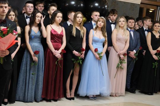 Studniówka 2025 - Zespół Szkół Technicznych w Chełmie cz. I [GALERIA ZDJĘĆ]