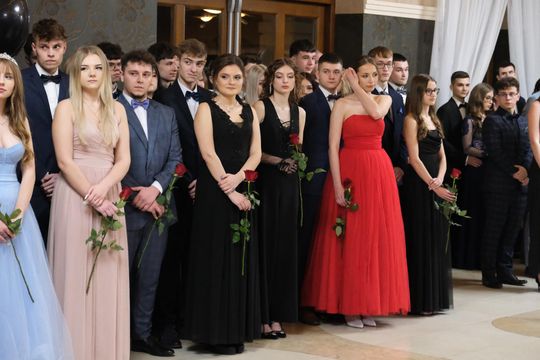 Studniówka 2025 - Zespół Szkół Technicznych w Chełmie cz. I [GALERIA ZDJĘĆ]