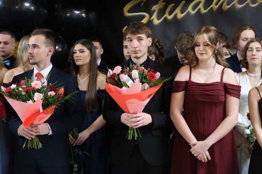 Studniówka 2025 - Zespół Szkół Technicznych w Chełmie cz. I [GALERIA ZDJĘĆ]