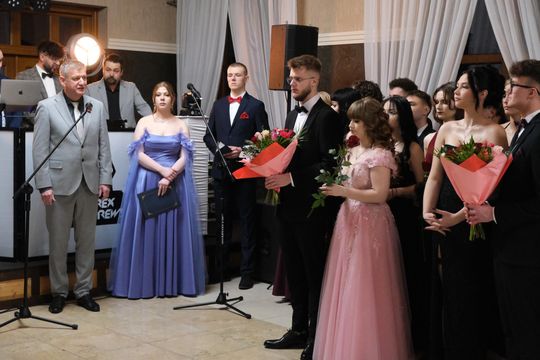 Studniówka 2025 - Zespół Szkół Technicznych w Chełmie cz. I [GALERIA ZDJĘĆ]