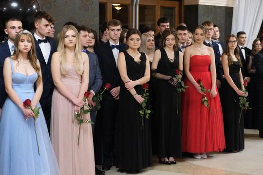 Studniówka 2025 - Zespół Szkół Technicznych w Chełmie cz. I [GALERIA ZDJĘĆ]