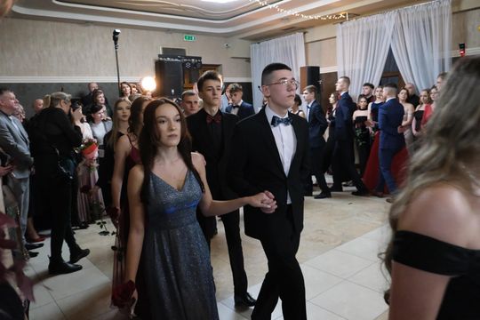 Studniówka 2025 - Zespół Szkół Technicznych w Chełmie cz. I [GALERIA ZDJĘĆ]