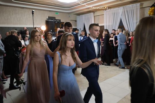 Studniówka 2025 - Zespół Szkół Technicznych w Chełmie cz. I [GALERIA ZDJĘĆ]