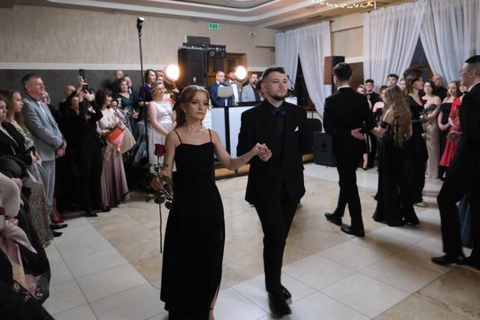 Studniówka 2025 - Zespół Szkół Technicznych w Chełmie cz. I [GALERIA ZDJĘĆ]