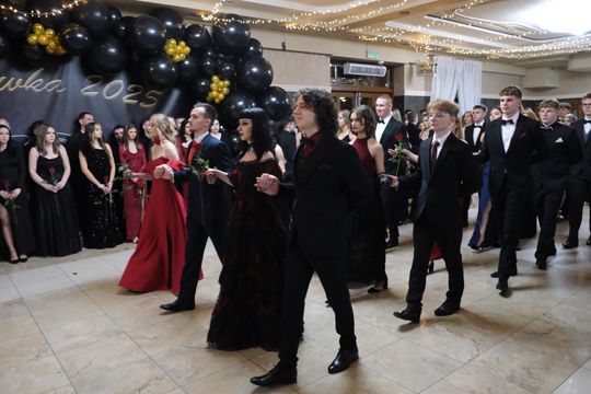 Studniówka 2025 - Zespół Szkół Technicznych w Chełmie cz. I [GALERIA ZDJĘĆ]