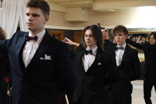 Studniówka 2025 - Zespół Szkół Technicznych w Chełmie cz. I [GALERIA ZDJĘĆ]