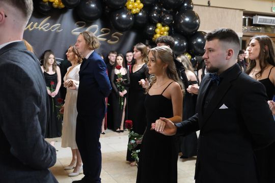 Studniówka 2025 - Zespół Szkół Technicznych w Chełmie cz. I [GALERIA ZDJĘĆ]