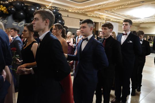 Studniówka 2025 - Zespół Szkół Technicznych w Chełmie cz. I [GALERIA ZDJĘĆ]