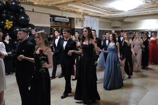 Studniówka 2025 - Zespół Szkół Technicznych w Chełmie cz. II [GALERIA ZDJĘĆ]