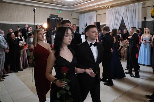 Studniówka 2025 - Zespół Szkół Technicznych w Chełmie cz. II [GALERIA ZDJĘĆ]