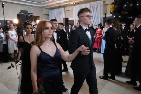 Studniówka 2025 - Zespół Szkół Technicznych w Chełmie cz. II [GALERIA ZDJĘĆ]