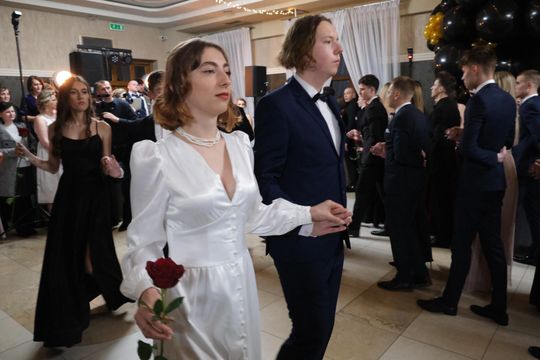 Studniówka 2025 - Zespół Szkół Technicznych w Chełmie cz. II [GALERIA ZDJĘĆ]