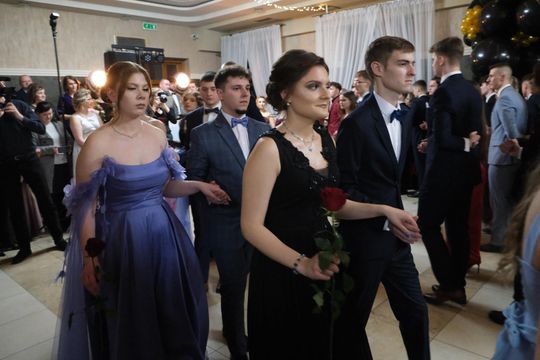 Studniówka 2025 - Zespół Szkół Technicznych w Chełmie cz. II [GALERIA ZDJĘĆ]