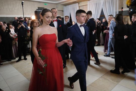 Studniówka 2025 - Zespół Szkół Technicznych w Chełmie cz. II [GALERIA ZDJĘĆ]