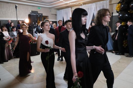 Studniówka 2025 - Zespół Szkół Technicznych w Chełmie cz. II [GALERIA ZDJĘĆ]