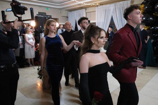 Studniówka 2025 - Zespół Szkół Technicznych w Chełmie cz. II [GALERIA ZDJĘĆ]