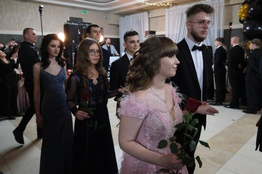 Studniówka 2025 - Zespół Szkół Technicznych w Chełmie cz. II [GALERIA ZDJĘĆ]