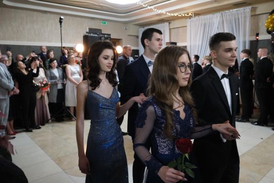 Studniówka 2025 - Zespół Szkół Technicznych w Chełmie cz. II [GALERIA ZDJĘĆ]