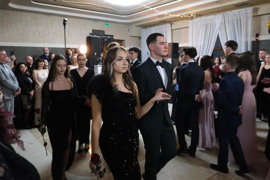 Studniówka 2025 - Zespół Szkół Technicznych w Chełmie cz. II [GALERIA ZDJĘĆ]